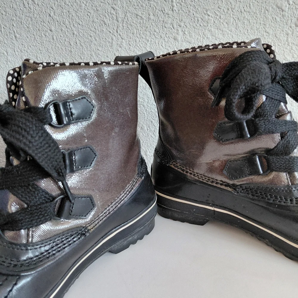 Sorel tivoli boots